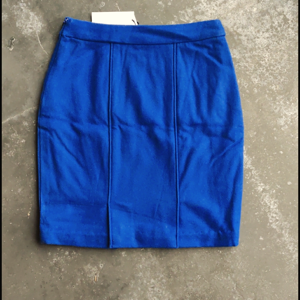 Wool pencil skirt - Picture 3 of 4